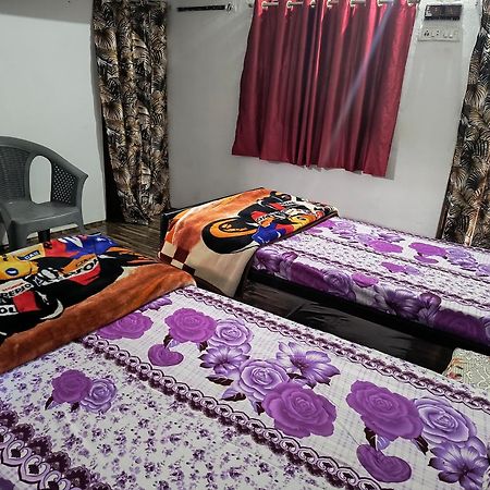 Khajuraho Dreams Homestay Exterior foto